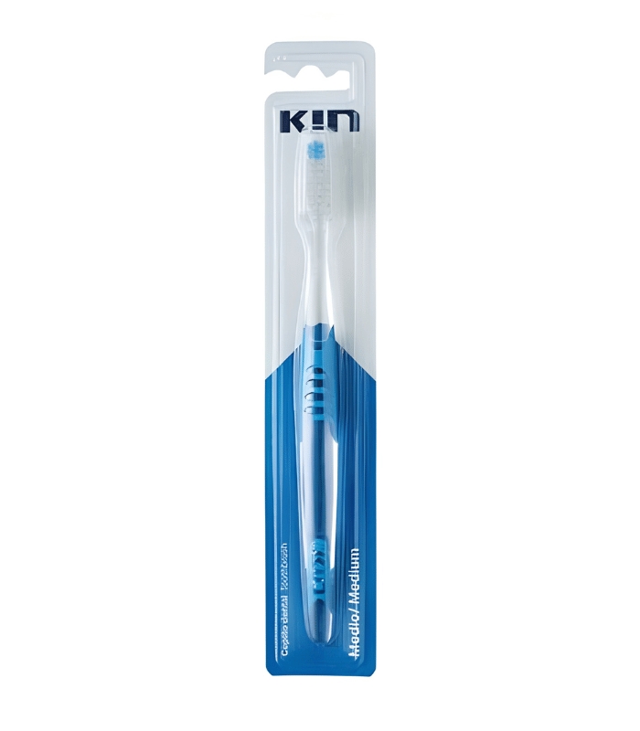 Kin Brosse à Dents Medium avec Capuchon pour Brossage Quotidien 1 unité Kin Brosse à Dents Medium avec Capuchon pour Brossage Quotidien 1 unité